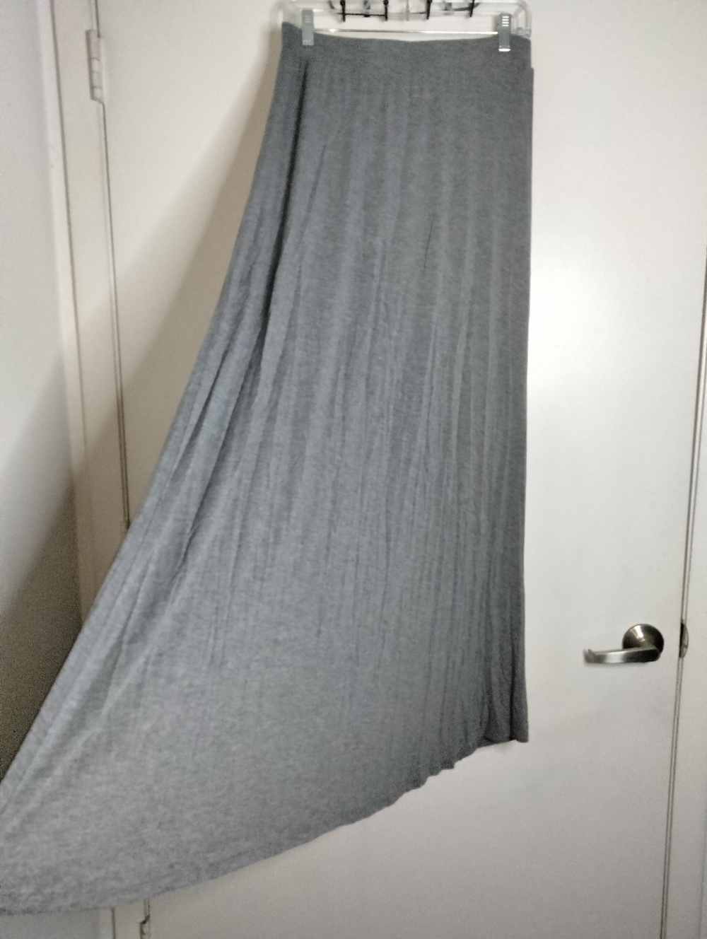 Lock & Love (Size L) Gray Stretch Blend Pull-on Maxi Skirt with Subtle Pleats
